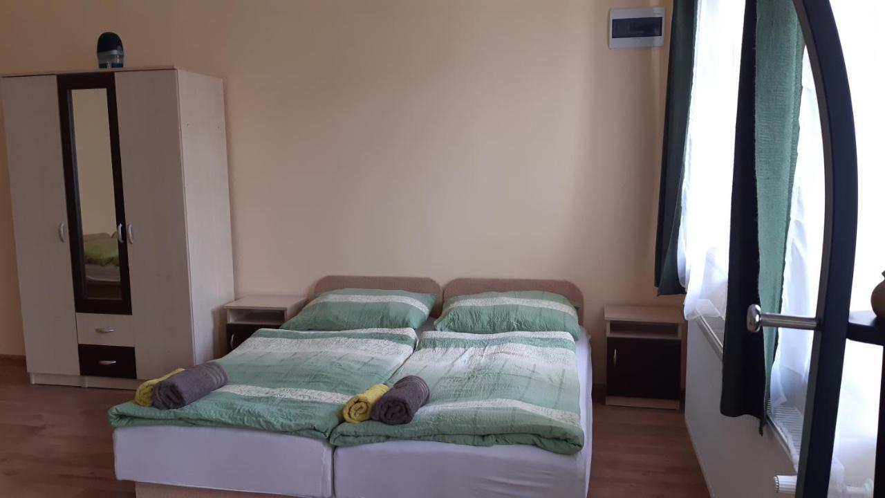 Bajusz Vendeghaz Hotell Tornyosnémeti Eksteriør bilde